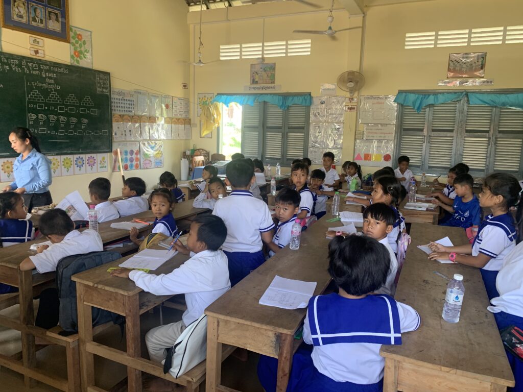 カンボジアの学校