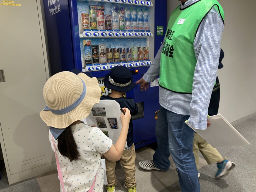 災害時に無料で飲料を提供できる自動販売機